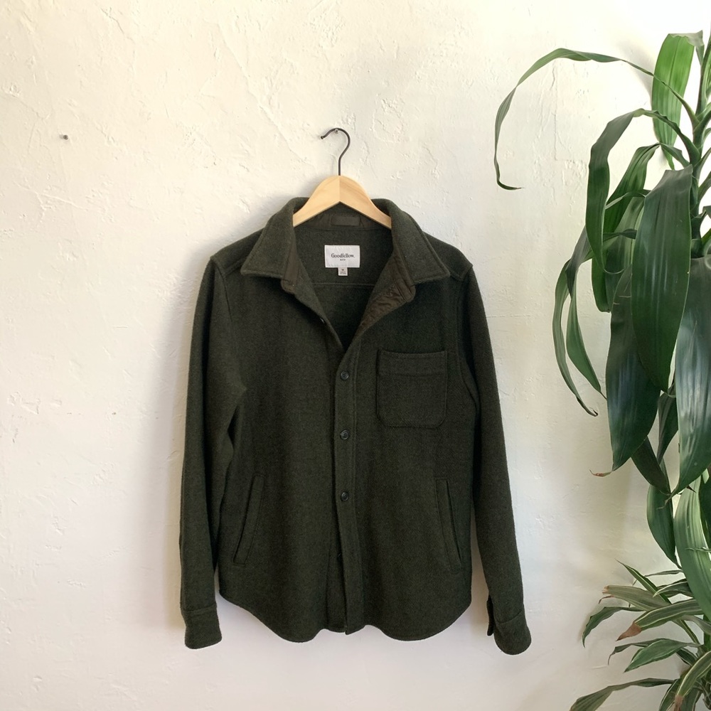Good Fellows wool forest green over shirt medium